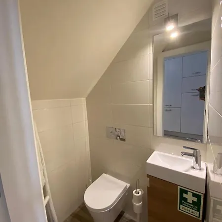 Center House Holiday home Lagos