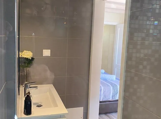 Center House 펜션 라고스