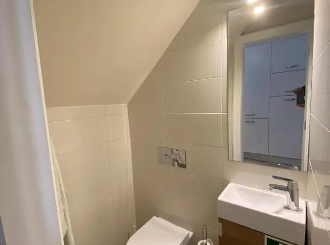 Center House 펜션 라고스