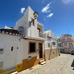Center House Casa de Férias *